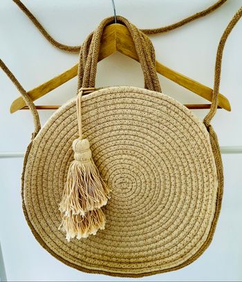 🌾 Sac rond en paille tressée – esprit bohème chic 🌿