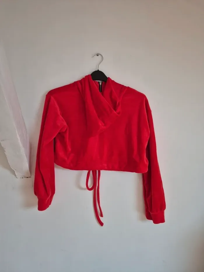 Pull rouge - photo numéro 2