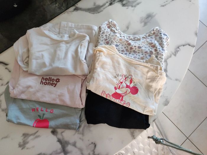 Lot 6 Tee shirt manches longues fille taille 6 mois