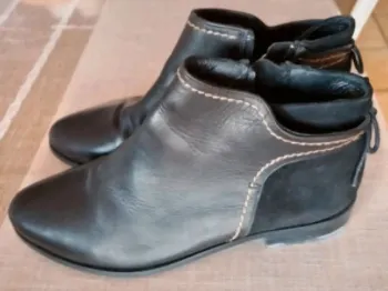 Bottines Minelli cuir noir 38 portées une fois