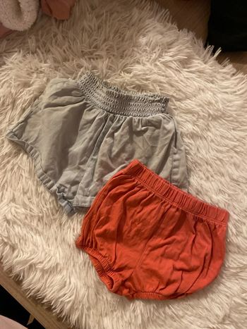 Lot de 2 short kiabi 12 mois