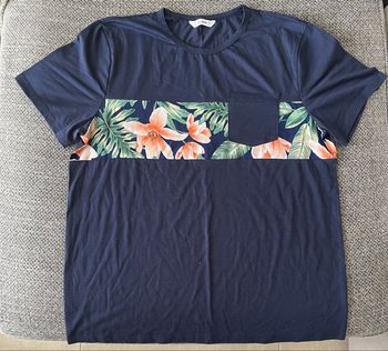 TEE shirt homme fleuri
