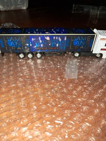 Mylène Farmer camion echelle 1.87 bleu rare 