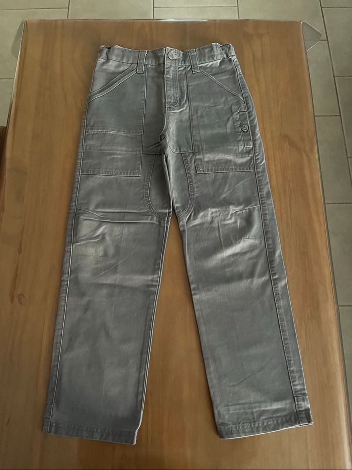 Pantalon gris YCC 10 ans