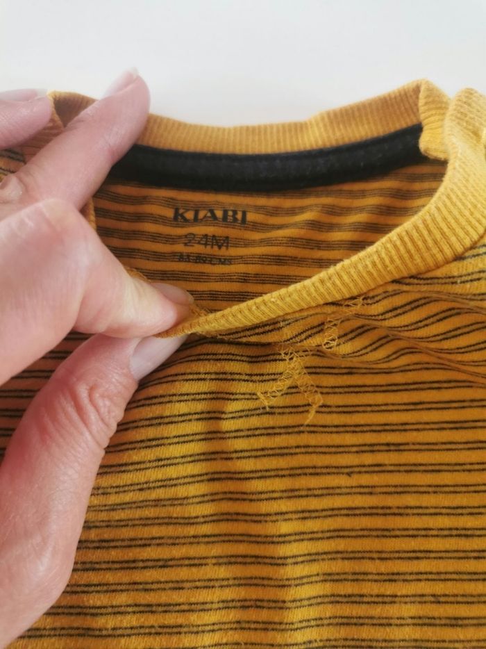 Lot de 2 t-shirts manches longues bébé garçon 24mois kiabi tbe - photo numéro 6