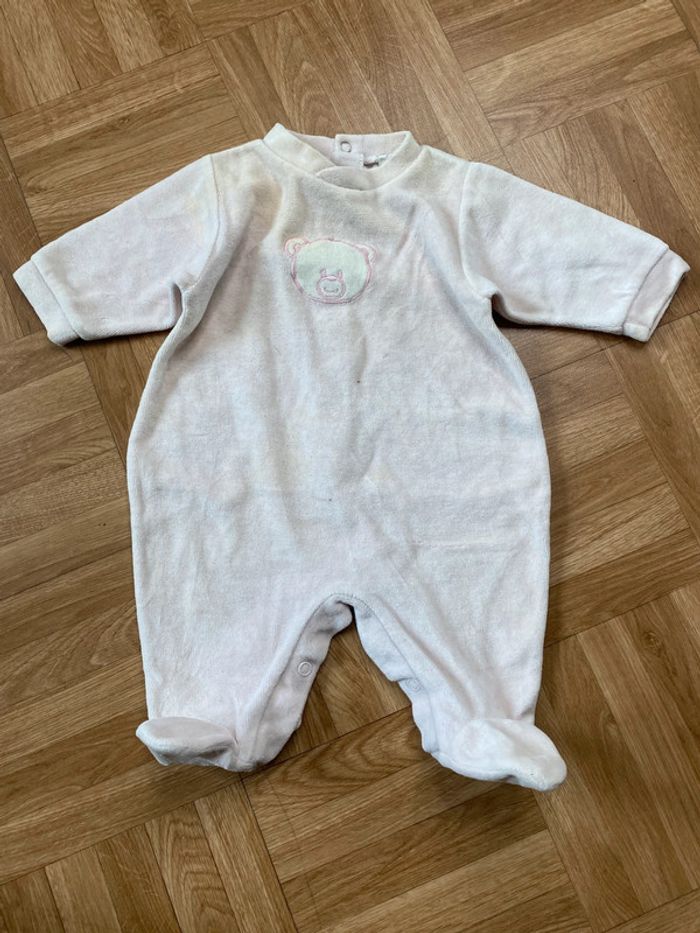 Pyjamas une pièce rose vintage