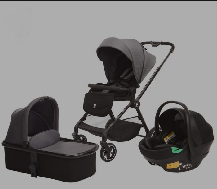 Poussette trio avec isofix