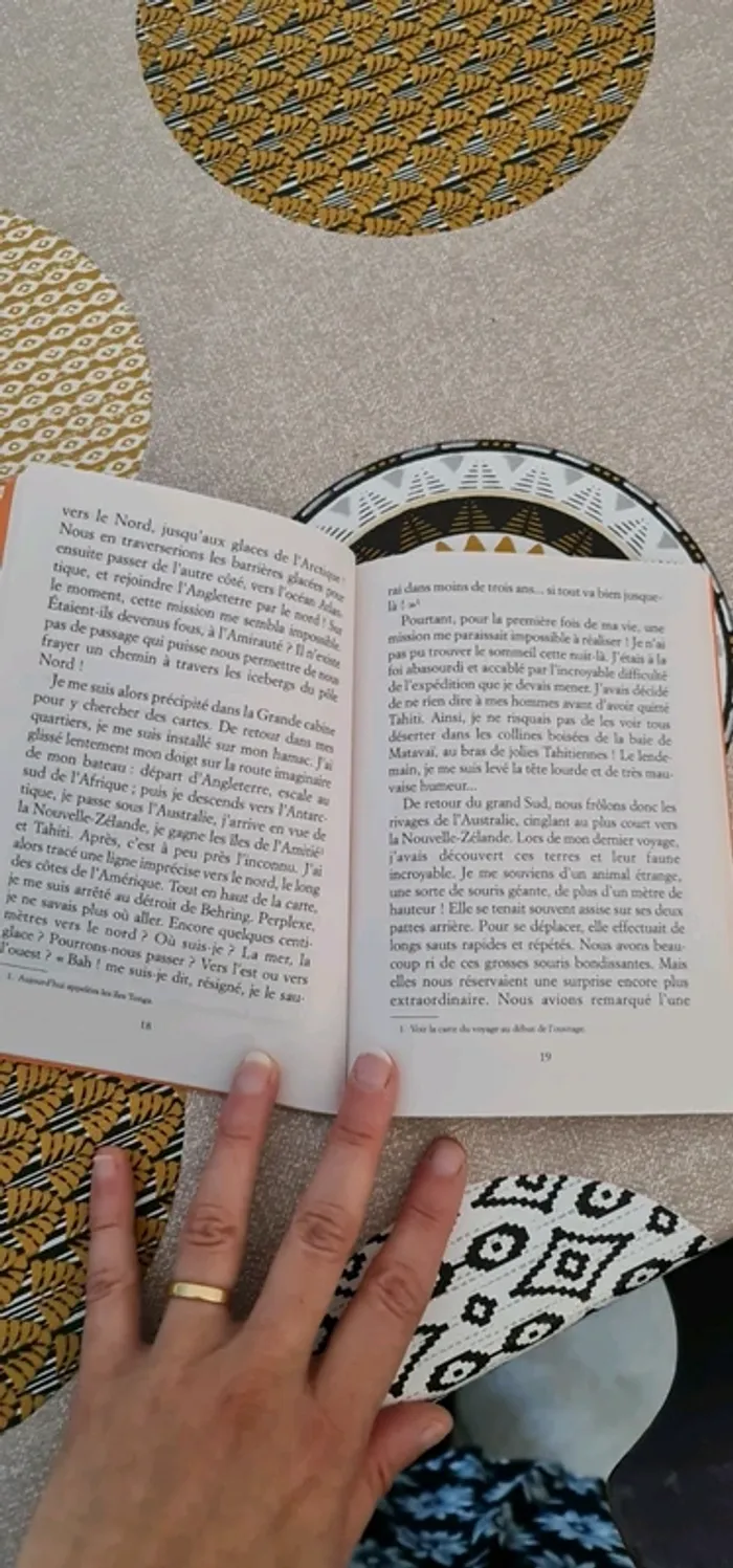 Livre l'inconnu du Pacifique - photo numéro 3