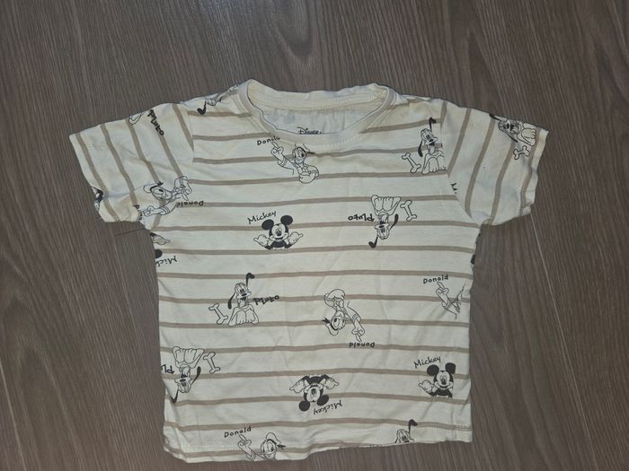 tee-shirt