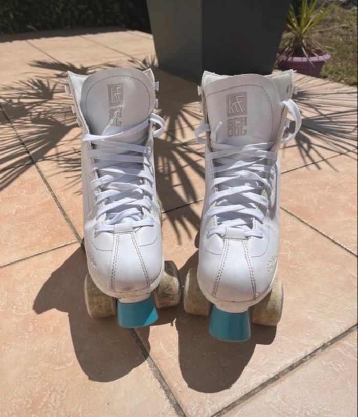 Patin à roulette blanc taille 40 de chez Amazon en bon état - photo numéro 10