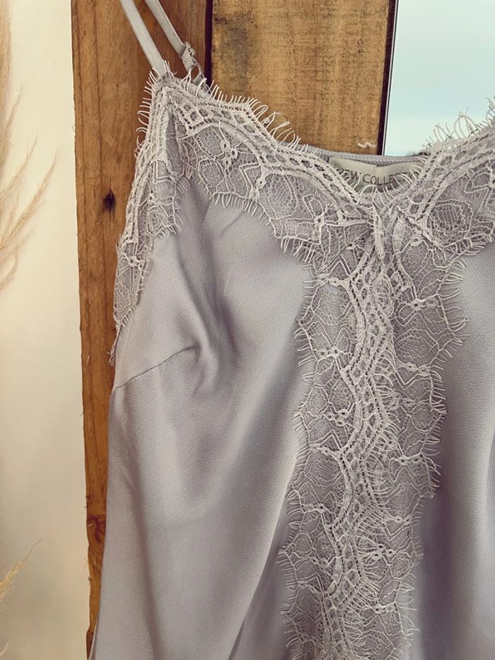 Top satiné femme avec dentelle gris neuf - photo numéro 2