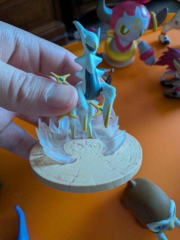 Lot de figurines pokémon - photo numéro 3