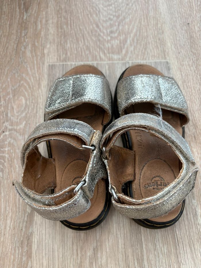 Sandales dorées effet craquelés à scratch Dr Martens pointure 28 - photo numéro 4