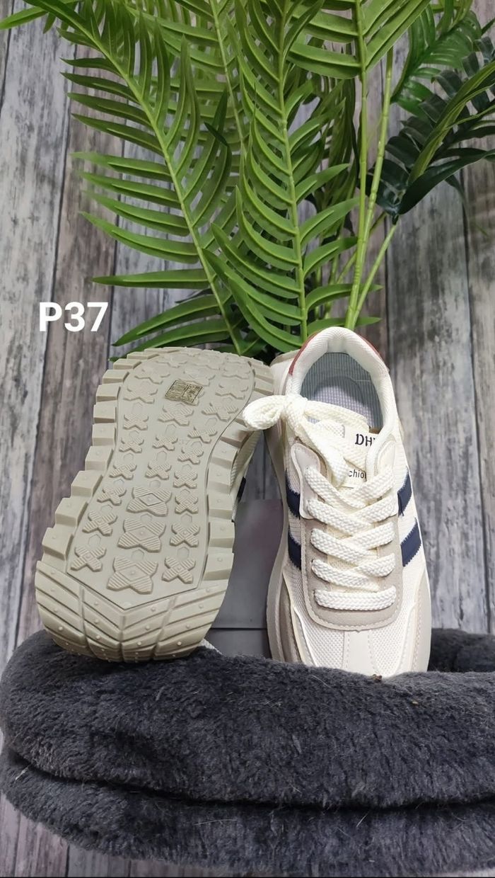 Basket pointure 37 - photo numéro 4