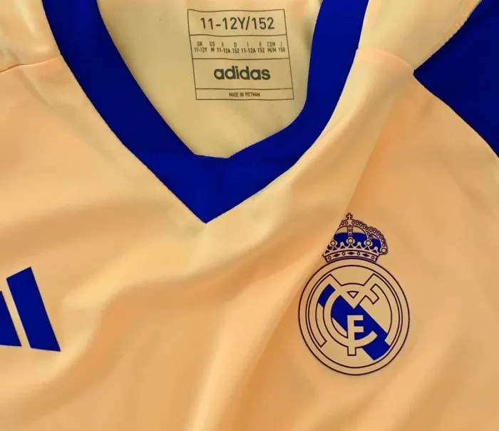 Maillot entraînement réal Madrid - photo numéro 4