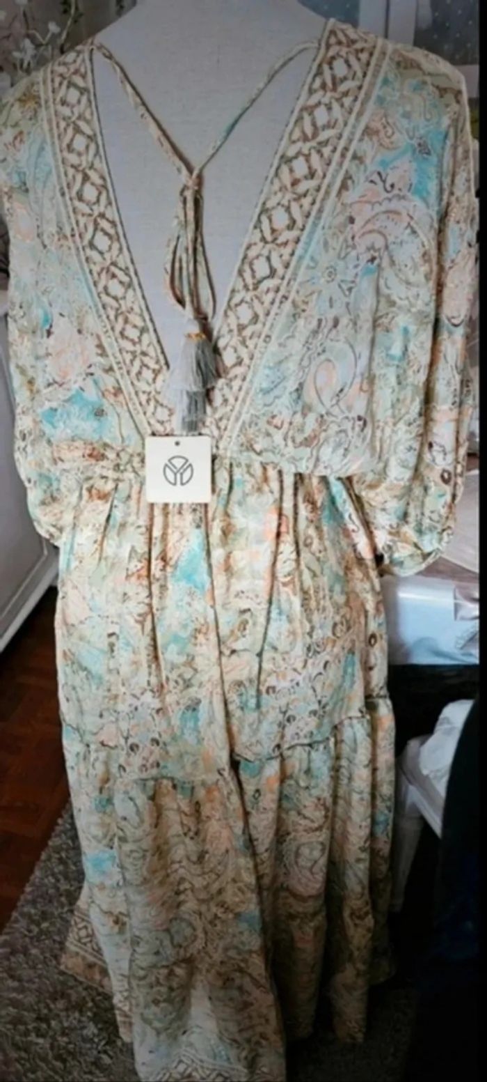 Robe bohème longue en soie vert multicolore Taille 40 Neuve - photo numéro 6