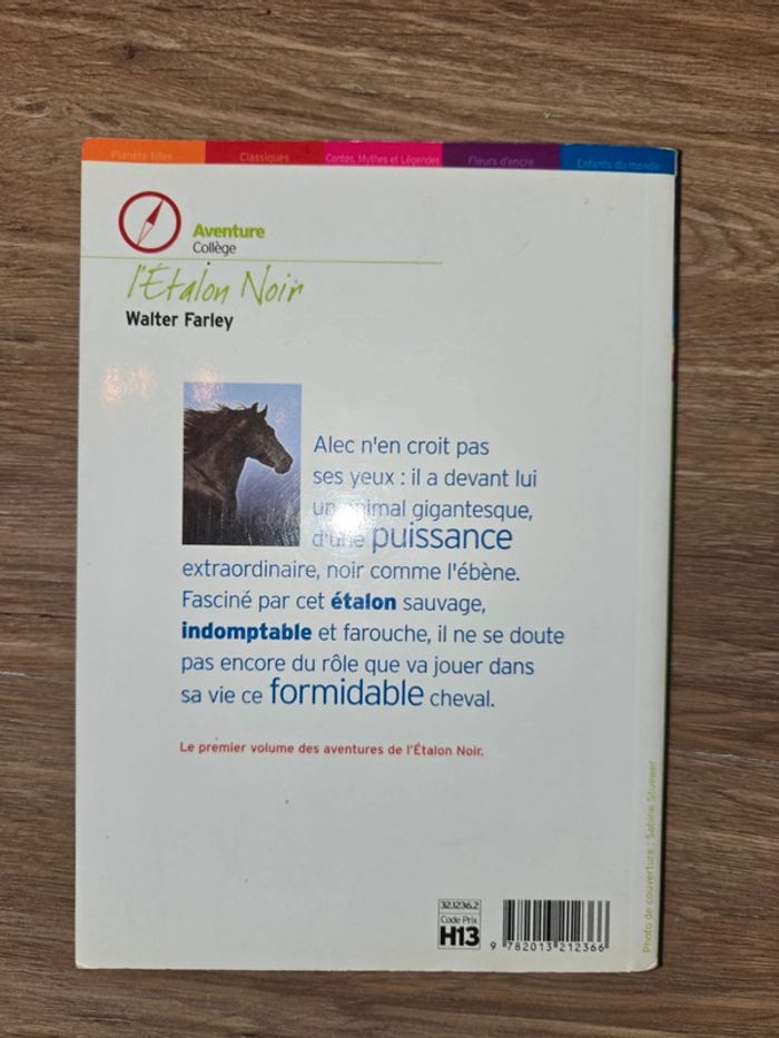 Livre "L'etalon noir" - photo numéro 2