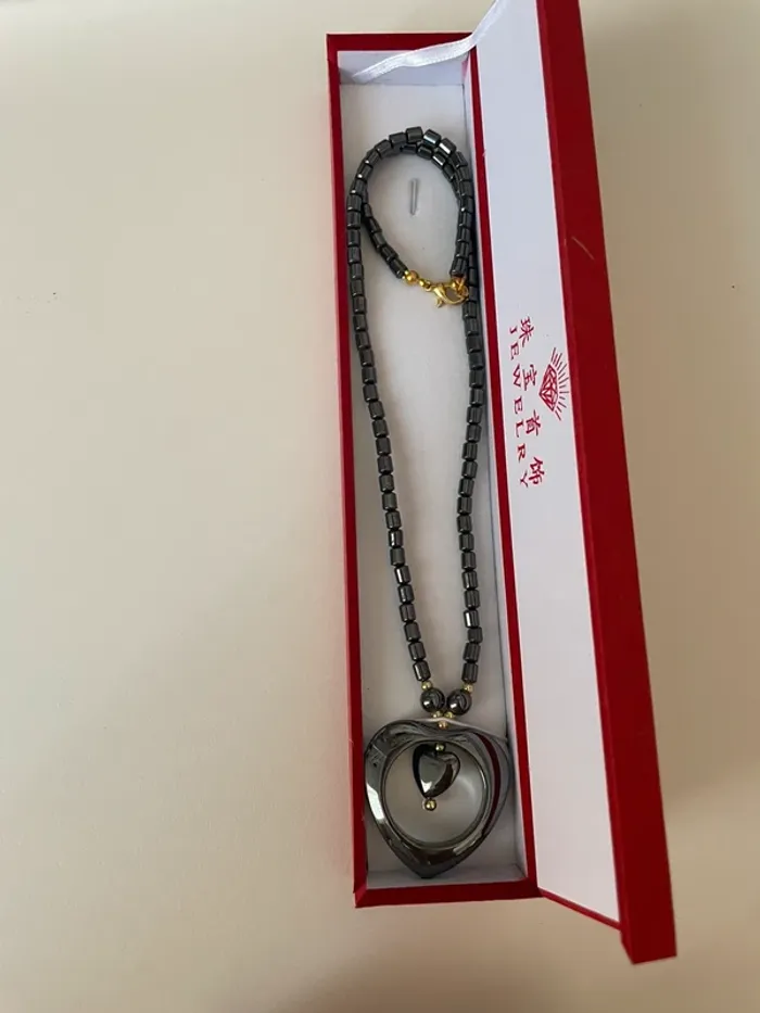 Collier hématite Tube+Coeur - photo numéro 5