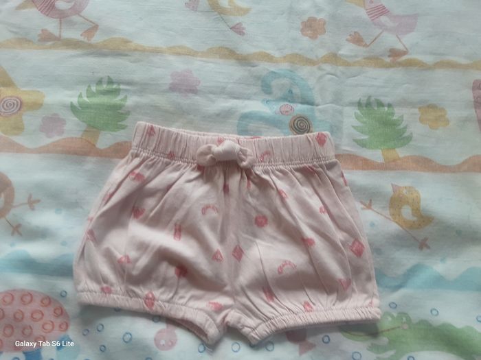 Shorts bébé  fille  3mois - photo numéro 3