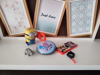 Lot toupie, objets magie et Mini voitures