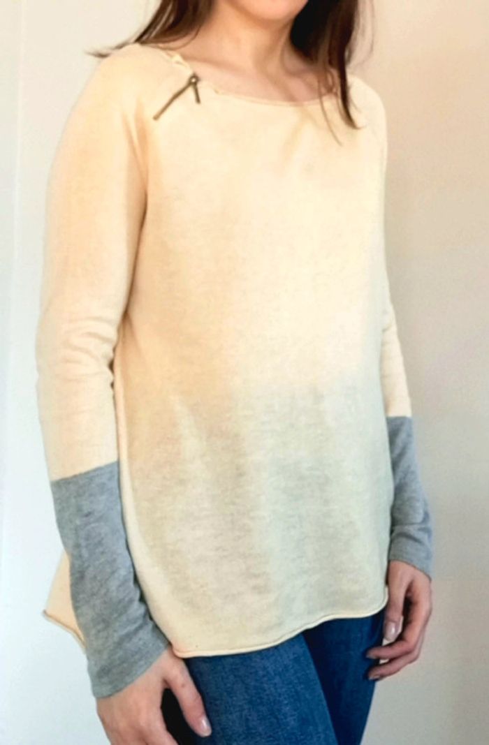 Pull léger abricot de la marque KMJ taille S