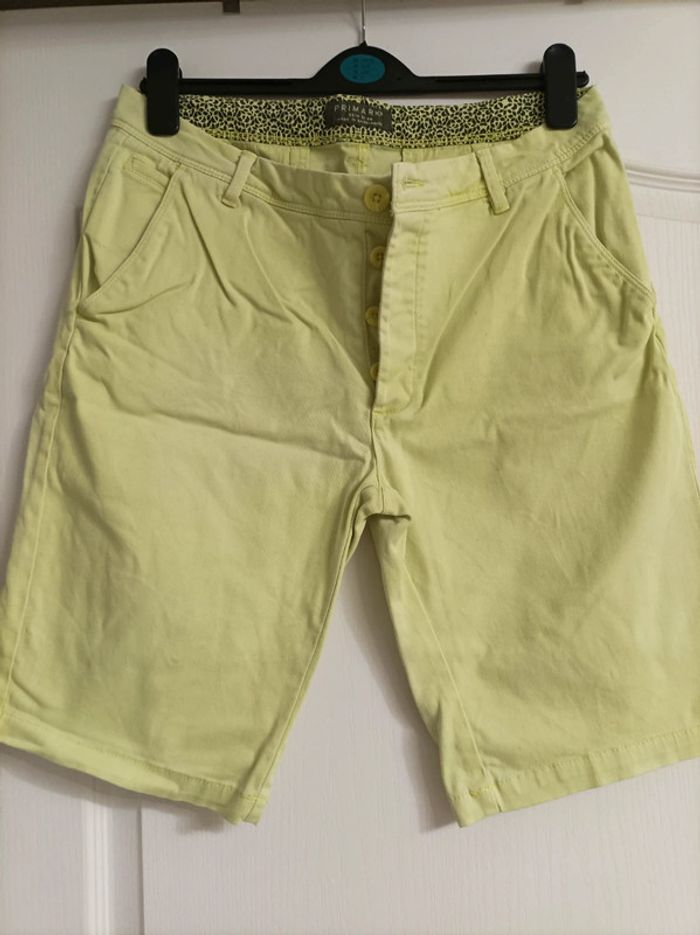 Bermuda jaune flashy