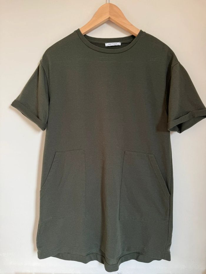 Robe t-shirt kaki Zara