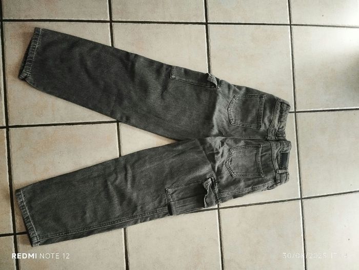 Cargo fille 10ans neuf