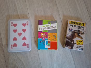 Lot jeux de cartes – 7 familles, dinosaures + jeu classique