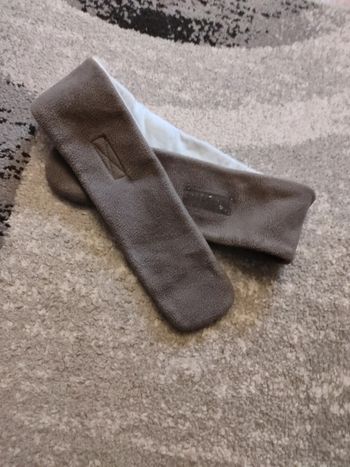 Écharpe à scratch