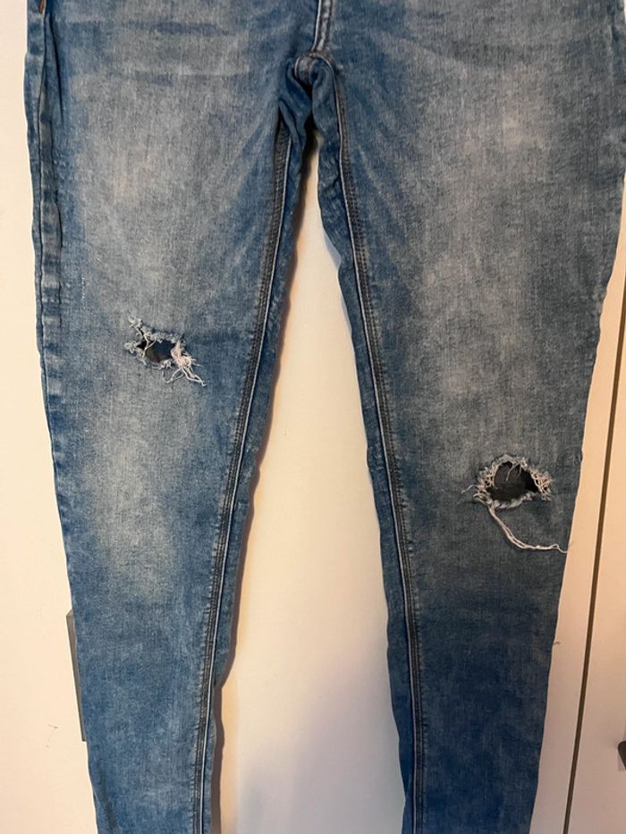 Jeans troués mango - photo numéro 5