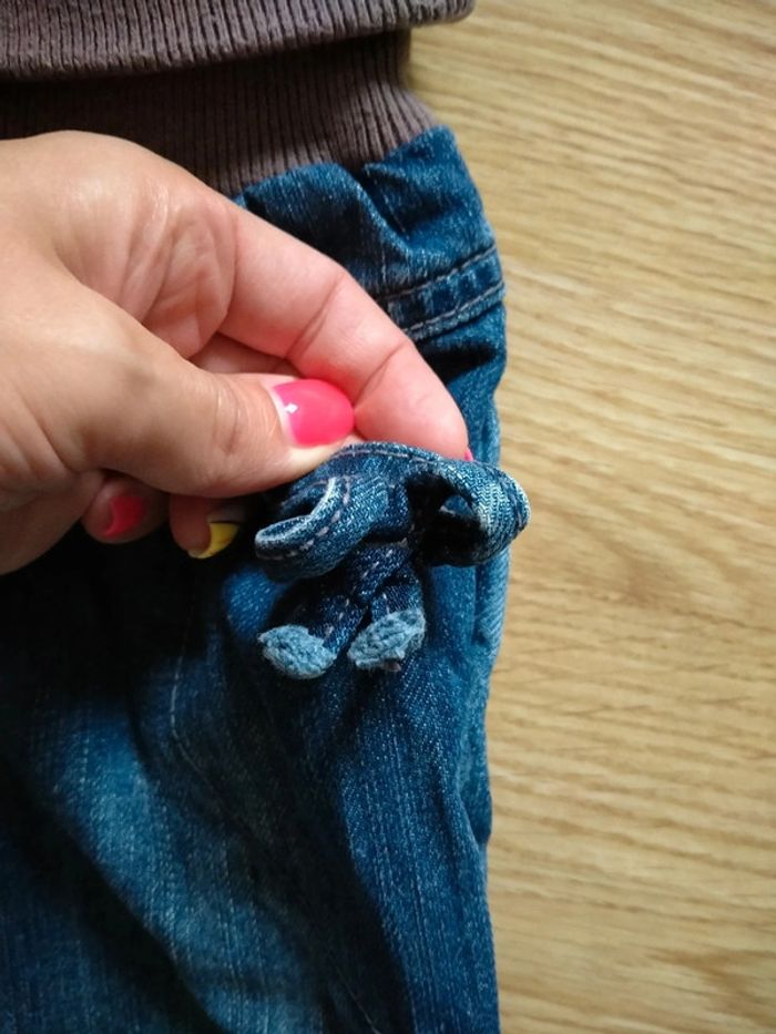 Pantacourt jean. Filles. Vertbaudet.
Taille 4 ans - photo numéro 4