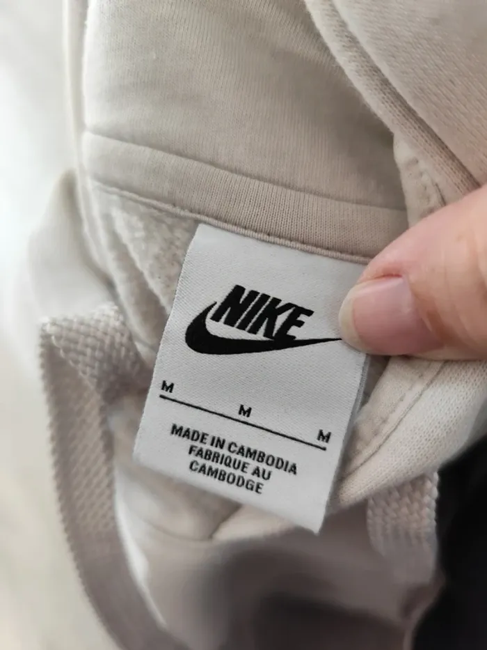 Sweat à capuche Nike - photo numéro 4