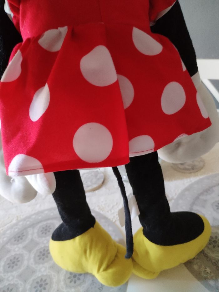 Grande peluche XXL "Minnie" en très bon état - photo numéro 6
