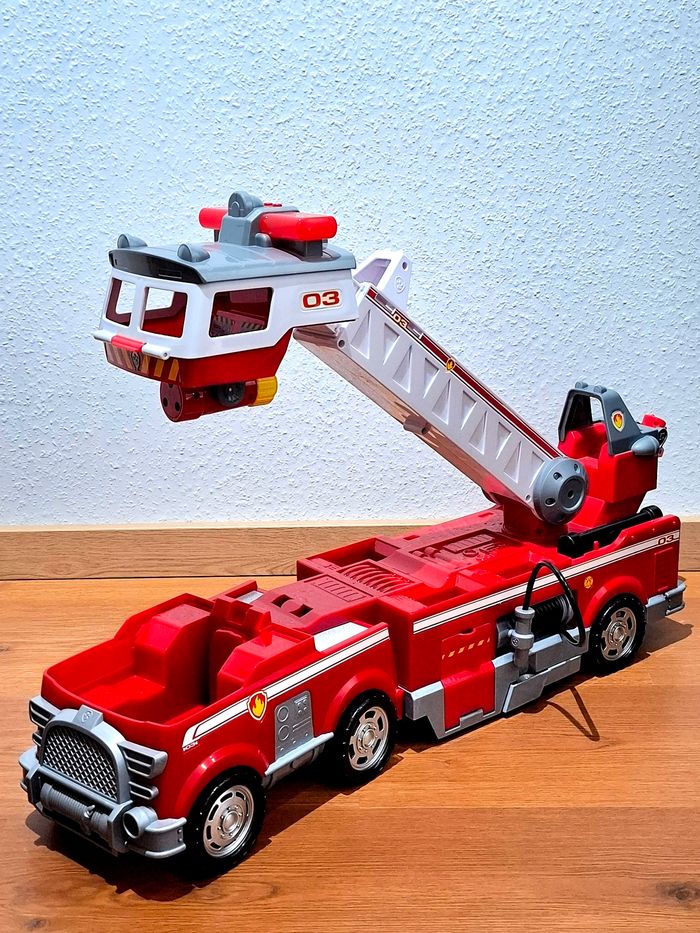 Camion Pat’ Patrouille – PAW Patrol – Ultimate Rescue – camion de pompiers - photo numéro 5