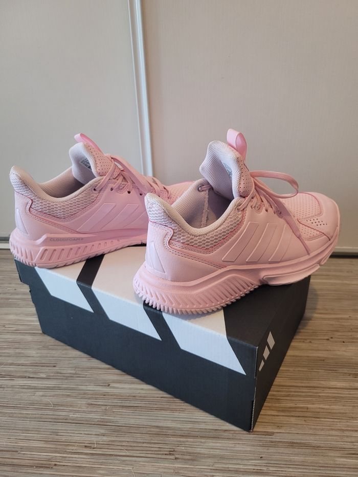 Basket adidas - photo numéro 3