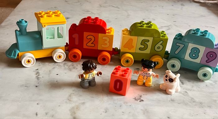 Train Lego Duplo - photo numéro 1