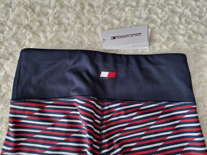 Ensemble sport neuf Tommy Hilfiger - photo numéro 7