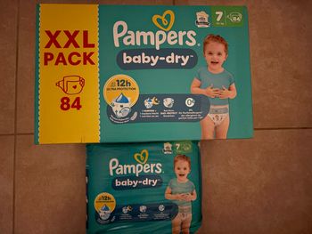 Couches Pampers Taille 7 Neuf