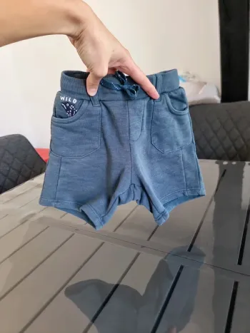 Short 2ans bleu