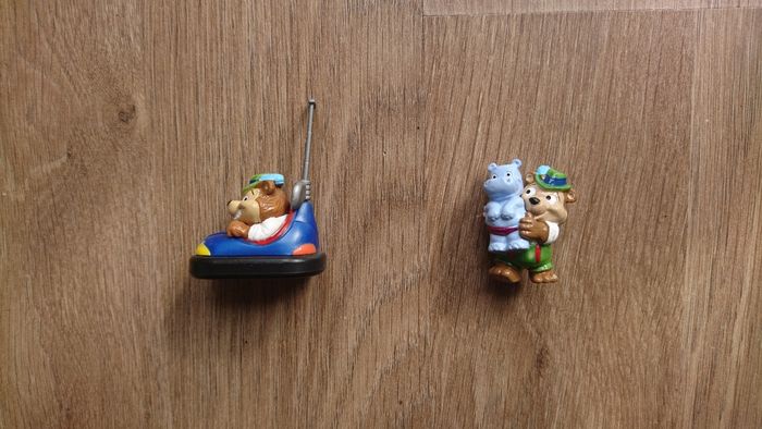 Figurines kinder "Ours à la fête foraine" (1996) - photo numéro 2