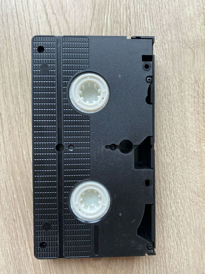 Gaumont Cinéma Les Visiteurs Cassette Vidéo VHS Vintage Cinéma Collection Exclusive - photo numéro 5