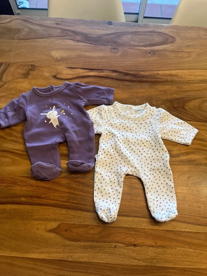2 pyjamas vertbaudet