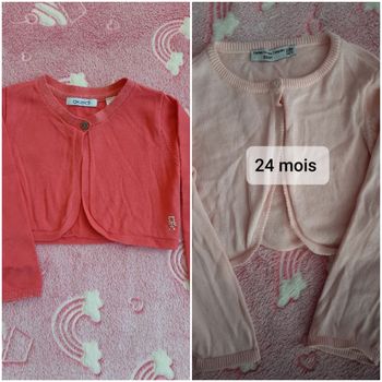 2 gilets boléro 24 mois