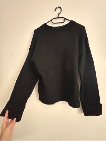 Pull noir