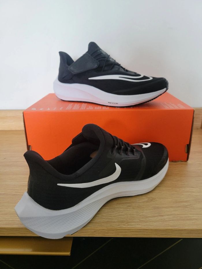 Nike Air Zoom Pegasus Flyease T38,5 - photo numéro 5