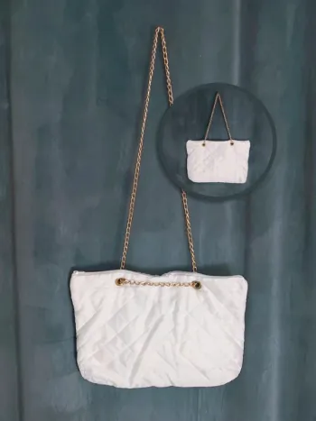Sac épaule / bandoulière matelassé blanc imperméable chaîne doré 80-90 chic - 40×27cm