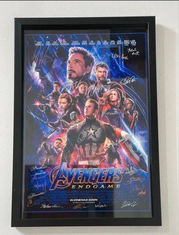 Affiche evengers end game signée 