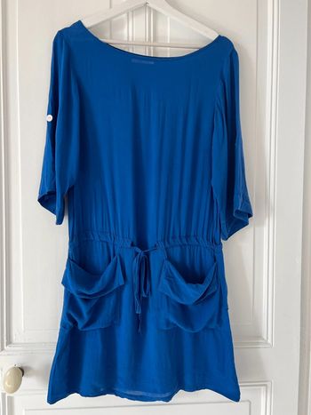 Robe bleu électrique fluide