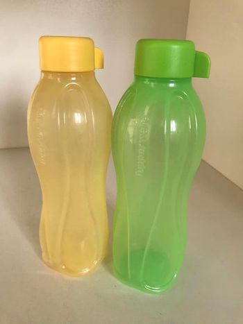 Bouteilles Tupperware